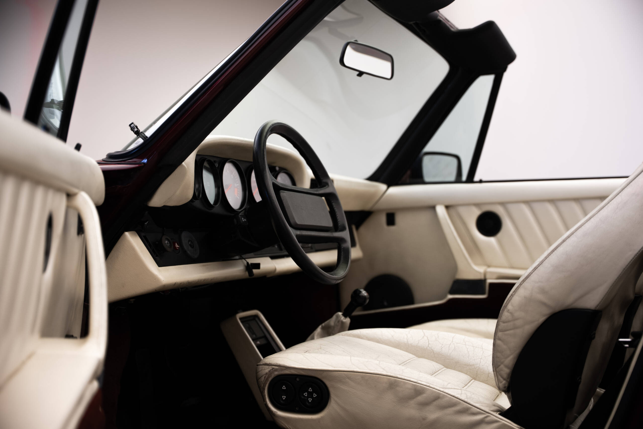 Porsche 911 Carrera Cab image