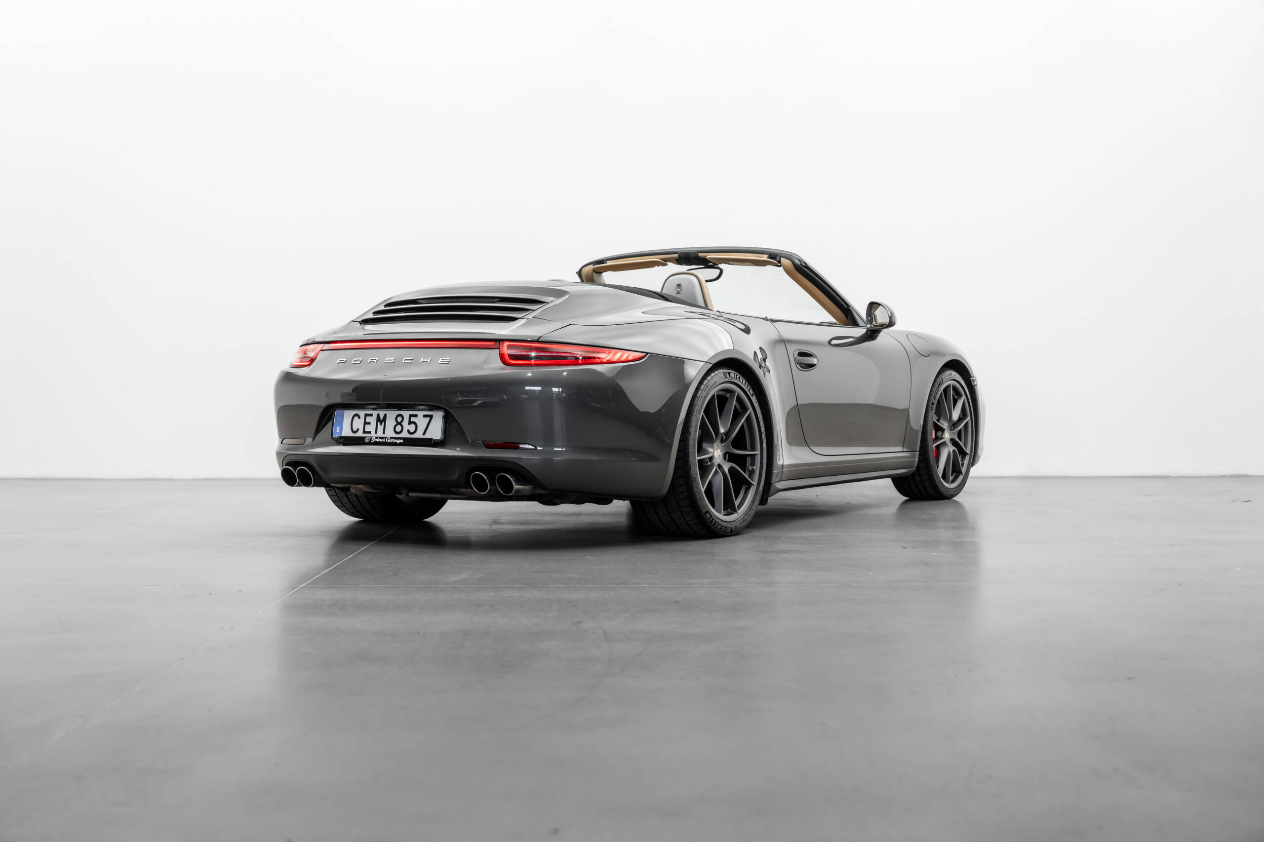 Porsche 911 Carrera 4S Cab image