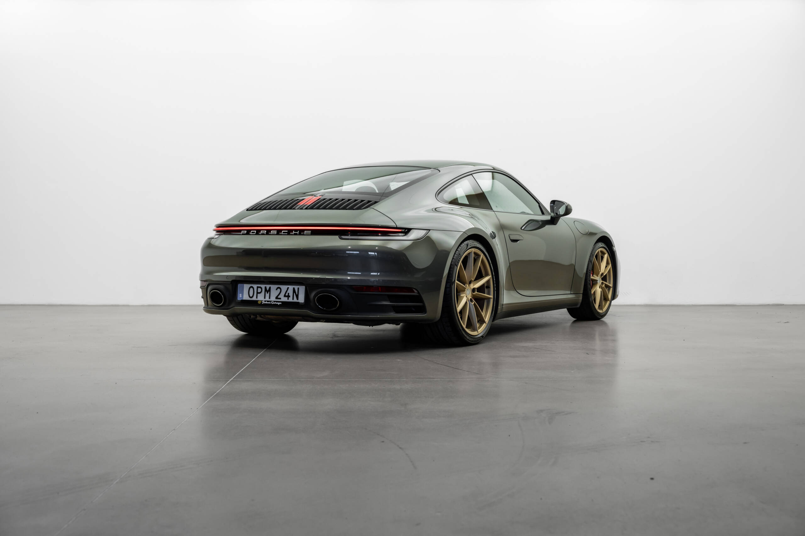 Porsche 911 Carrera S image