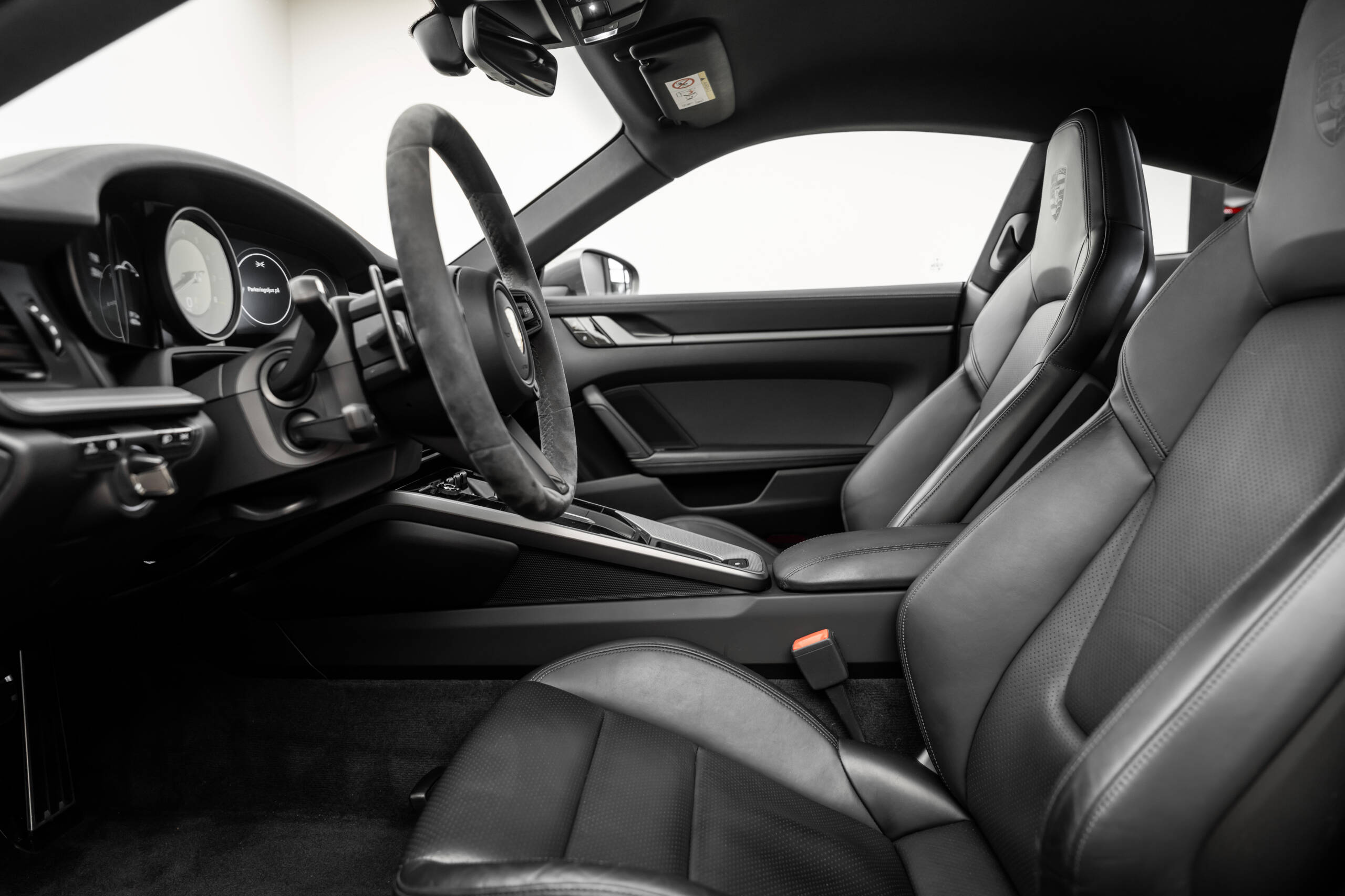 Porsche 911 Carrera S image