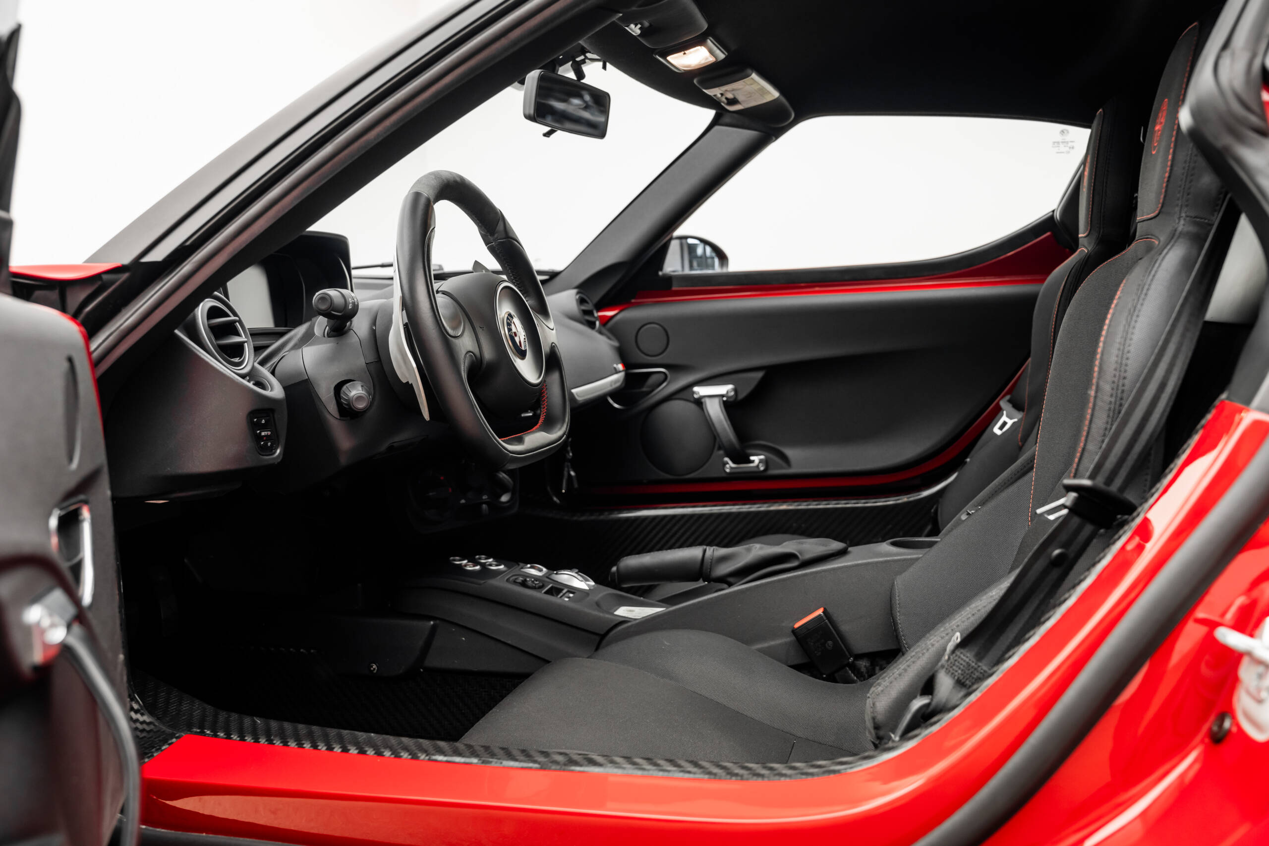 Alfa Romeo 4C image
